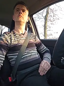 Hectorthyssen1 online show from March 9, 2026, 4:32 pm