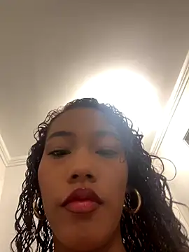 Snapshot of Salome_Williamss chatting on October 2, 2025, 3:26 pm Salome Williamss online show from October 2, 2025, 3:26 pm