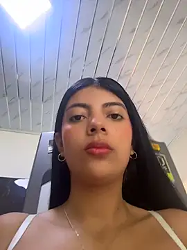 Snapshot of Baby_Niels chatting on November 4, 2025, 2:21 pm Baby Niels online show from November 4, 2025, 2:21 pm