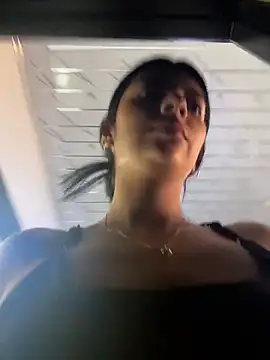 Baby Niels online show from November 28, 2025, 5:24 pm