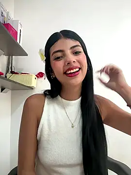 Snapshot of Baby_Niels chatting on September 22, 2025, 8:04 pm Baby Niels online show from September 22, 2025, 8:04 pm