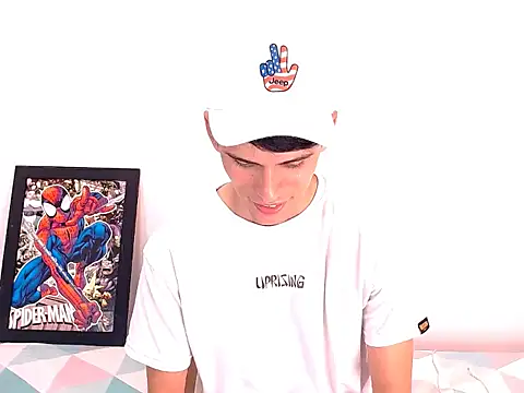 Snapshot of TESEO_HOT chatting on November 14, 2025, 3:48 pm TESEO HOT online show from November 14, 2025, 3:48 pm