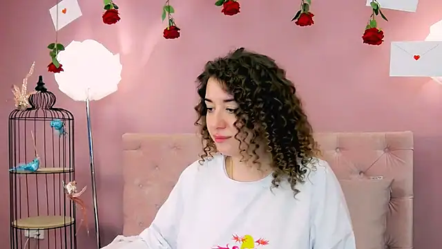 Snapshot of LeonnaJones chatting on February 14, 2025, 9:32 pm LeonnaJones online show from February 14, 2025, 9:32 pm