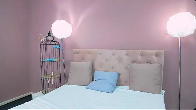 Snapshot of LeonnaJones chatting on February 22, 2025, 6:28 am LeonnaJones online show from February 22, 2025, 6:28 am