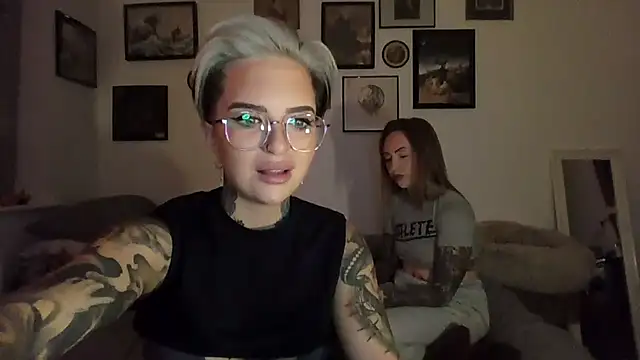 Alexandersonxo online show from October 27, 2025, 7:26 pm