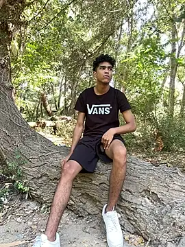 Snapshot of Ryan-hot chatting on September 17, 2025, 2:19 pm Ryan-hot online show from September 17, 2025, 2:19 pm