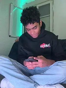 Snapshot of Ryan-hot chatting on October 27, 2025, 8:54 pm Ryan-hot online show from October 27, 2025, 8:54 pm