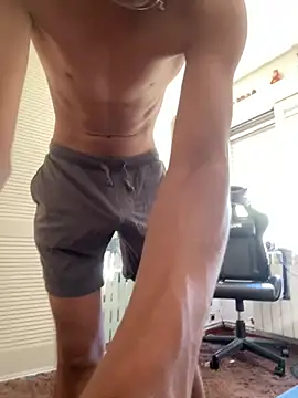 Ryan-hot online show from July 31, 2026, 4:04 pm