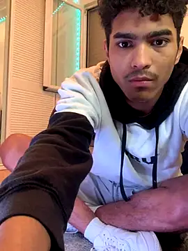 Snapshot of Ryan-hot chatting on October 24, 2025, 5:56 pm Ryan-hot online show from October 24, 2025, 5:56 pm