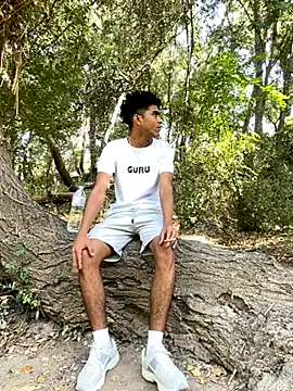 Snapshot of Ryan-hot chatting on September 18, 2025, 3:37 pm Ryan-hot online show from September 18, 2025, 3:37 pm