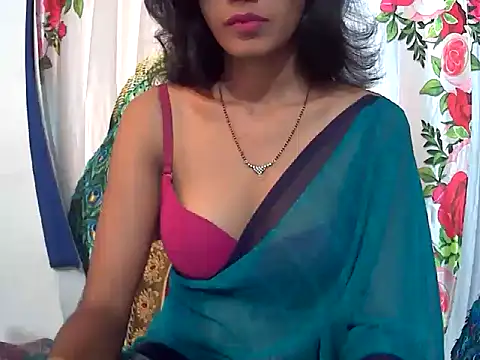 sexy janu25 online show from September 25, 2025, 5:02 am