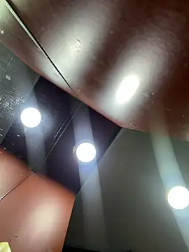 Lolitacooper online show from March 31, 2026, 10:34 pm