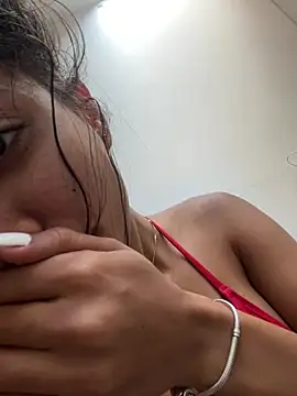 Snapshot of Lolitacooper chatting on February 2, 2025, 7:46 pm Lolitacooper online show from February 2, 2025, 7:46 pm