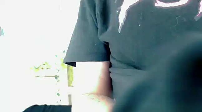 Sharon et Khloe12 online show from December 3, 2024, 9:39 pm