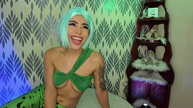 AndreaVelasco online show from February 19, 2025, 8:31 pm