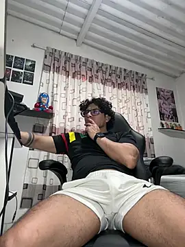 ikkipro online show from March 5, 2026, 5:48 am