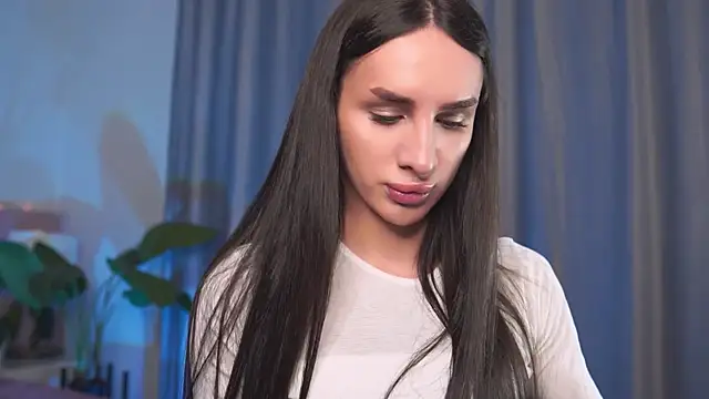 Snapshot of Kim_Oberlin_ chatting on October 15, 2025, 11:07 am Kim Oberlin  online show from October 15, 2025, 11:07 am