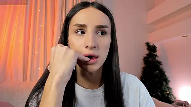 Kim Oberlin  online show from December 14, 2025, 5:57 am