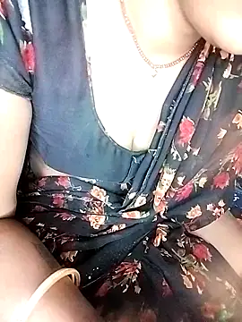 kumarigirl online show from November 10, 2025, 7:57 am