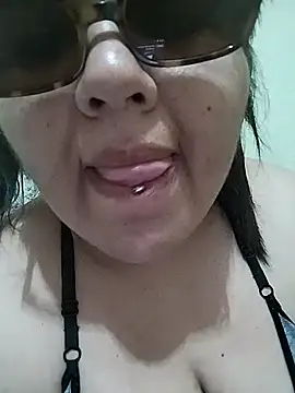 Danasskat online show from April 21, 2026, 10:05 pm