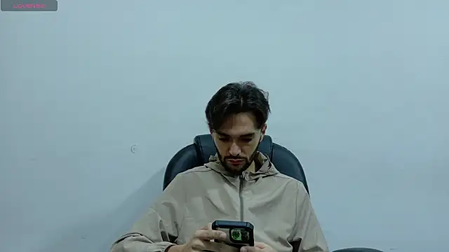 jakemagnus online show from October 17, 2025, 11:23 am