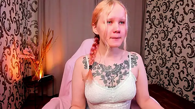 Snapshot of boostyboobs chatting on September 26, 2025, 3:02 am boostyboobs online show from September 26, 2025, 3:02 am