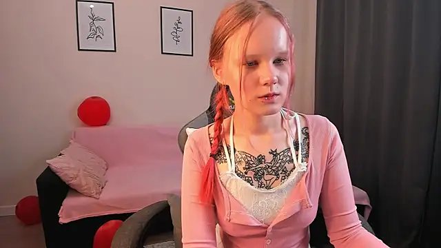 Snapshot of boostyboobs chatting on March 11, 2025, 12:11 am boostyboobs online show from March 11, 2025, 12:11 am