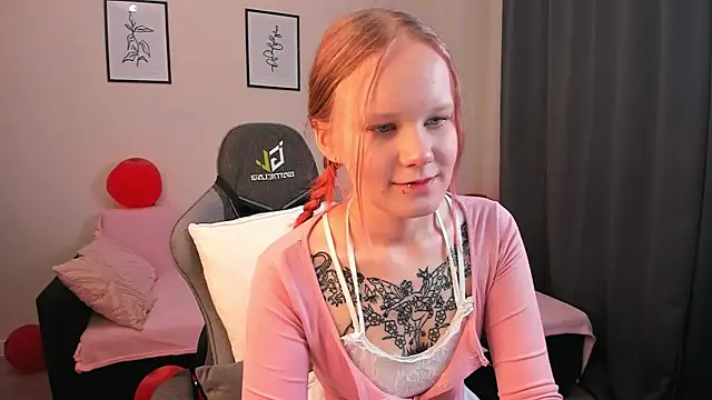 Snapshot of boostyboobs chatting on March 10, 2025, 9:07 pm boostyboobs online show from March 10, 2025, 9:07 pm