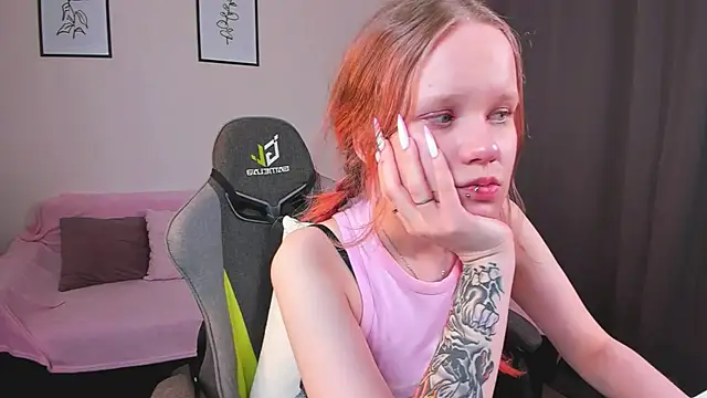 Snapshot of boostyboobs chatting on February 21, 2025, 12:27 am boostyboobs online show from February 21, 2025, 12:27 am