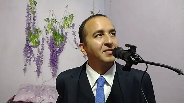 Snapshot of yazforeSolo chatting on September 22, 2025, 2:01 pm yazforeSolo online show from September 22, 2025, 2:01 pm