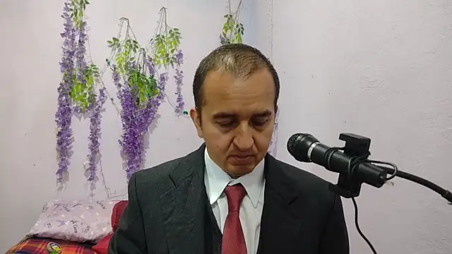 Snapshot of yazforeSolo chatting on September 19, 2025, 2:21 pm yazforeSolo online show from September 19, 2025, 2:21 pm