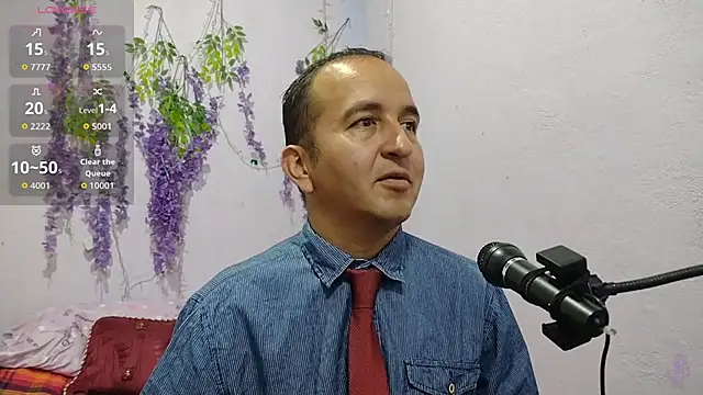 Snapshot of yazforeSolo chatting on September 23, 2025, 2:46 pm yazforeSolo online show from September 23, 2025, 2:46 pm