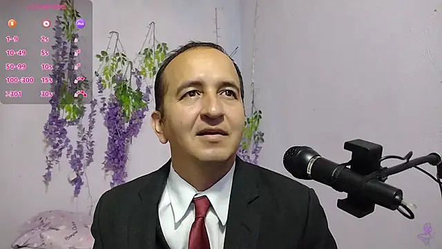 Snapshot of yazforeSolo chatting on September 27, 2025, 3:18 pm yazforeSolo online show from September 27, 2025, 3:18 pm