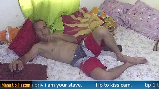 yazforeSolo online show from January 13, 2025, 8:26 pm