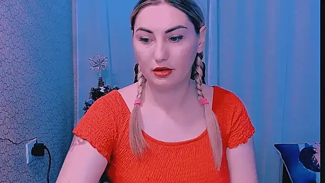 Snapshot of JaneLaJewel chatting on December 17, 2025, 3:55 am JaneLaJewel online show from December 17, 2025, 3:55 am