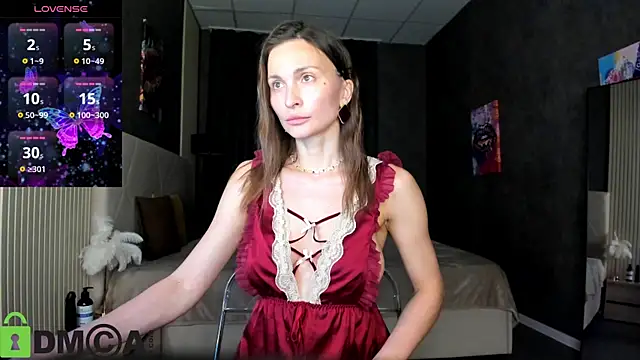 Snapshot of Beatrice_Brice chatting on October 2, 2025, 12:25 am Beatrice Brice online show from October 2, 2025, 12:25 am