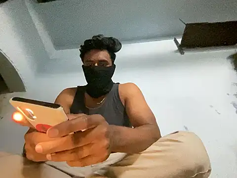 blackcobra94 online show from January 21, 2025, 3:43 pm