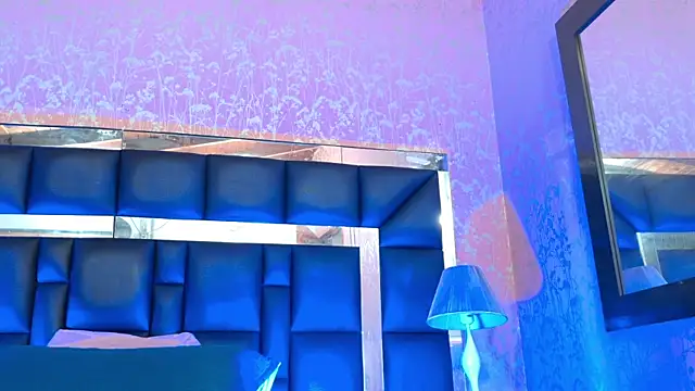 Sofia martiin online show from October 2, 2025, 3:10 am