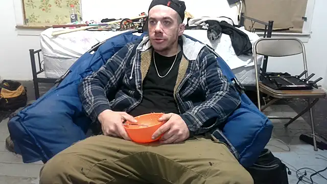 ScubaStevex online show from February 26, 2025, 10:05 am