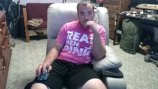 ScubaStevex online show from September 23, 2025, 1:12 am