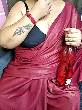 Cute Bellaa online show from February 10, 2025, 6:24 pm