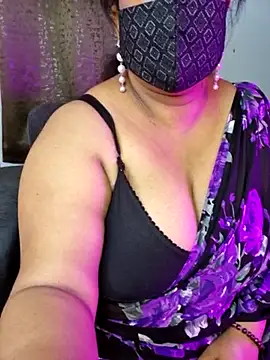 Cute Bellaa online show from March 19, 2025, 8:12 am