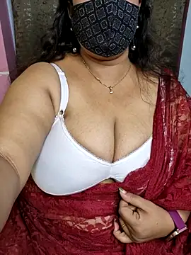 Cute Bellaa online show from February 9, 2025, 6:16 pm