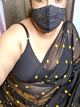 Cute Bellaa online show from March 13, 2025, 3:00 am