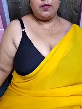 Cute Bellaa online show from February 24, 2025, 3:20 pm