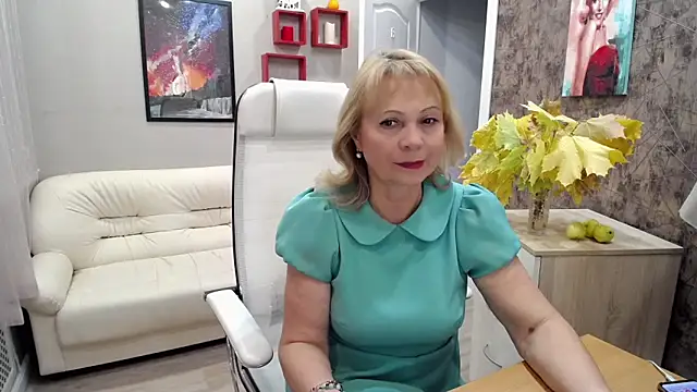 Snapshot of Milla_Cutie18 chatting on September 26, 2025, 7:15 am Milla Cutie18 online show from September 26, 2025, 7:15 am