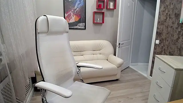 Snapshot of Milla_Cutie18 chatting on October 29, 2025, 5:06 am Milla Cutie18 online show from October 29, 2025, 5:06 am