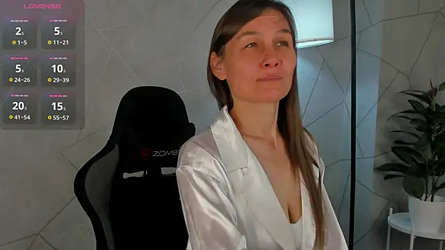 Lillian White online show from September 10, 2025, 12:09 am