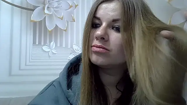 TinaFun4u online show from February 22, 2025, 11:46 pm