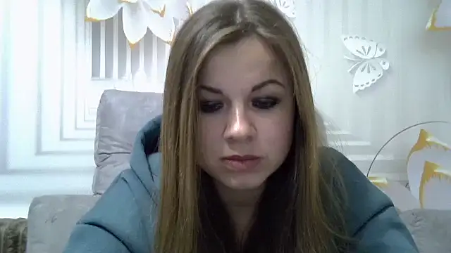 TinaFun4u online show from February 11, 2025, 8:20 pm